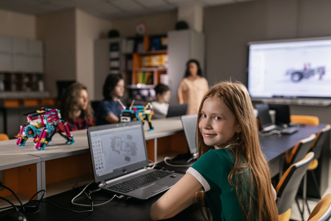 Robotics For Kids |MyEducationCompass