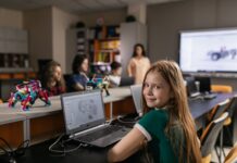 Robotics For Kids – What You Need To Know! Robotics For Kids |MyEducationCompass
